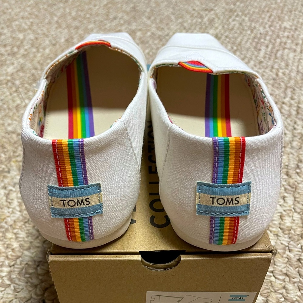 Tom’s Pride Brand New slip-on shoes